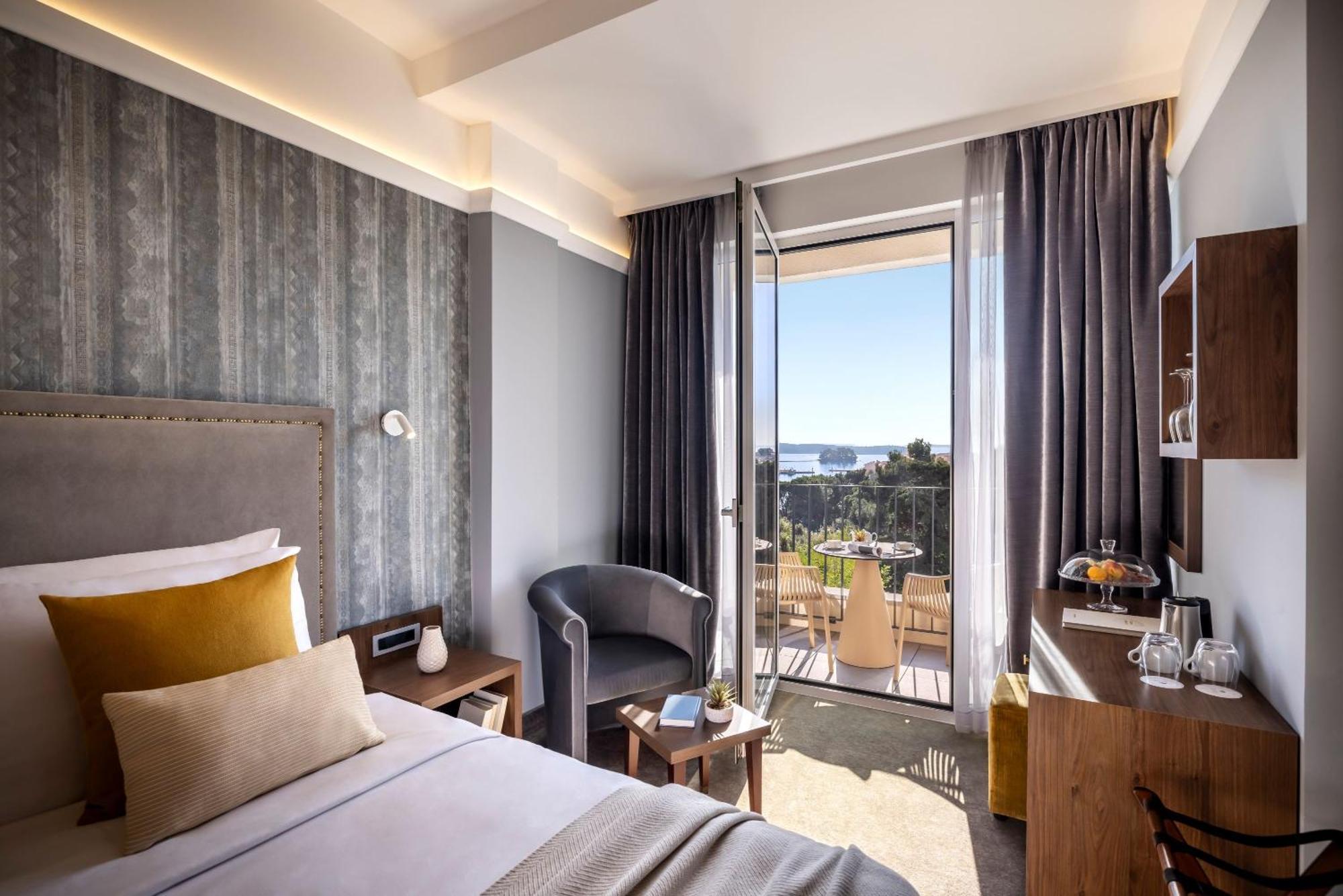 Imperial Heritage Hotel, Valamar Collection (Adults Only) Rab Town Dış mekan fotoğraf